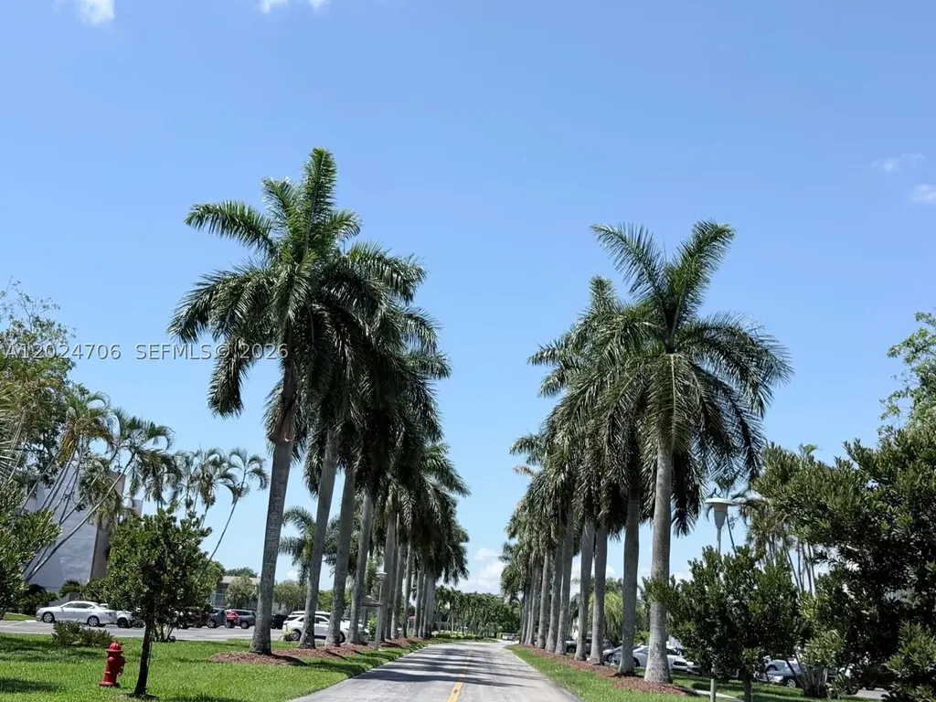 3069 Cornwall D Boca Raton FL 33434