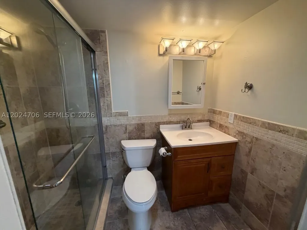 3069 Cornwall D Boca Raton FL 33434