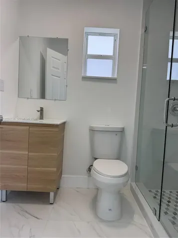 3305 SW 28st Miami FL 33133