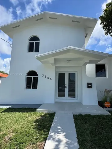3305 SW 28st Miami FL 33133