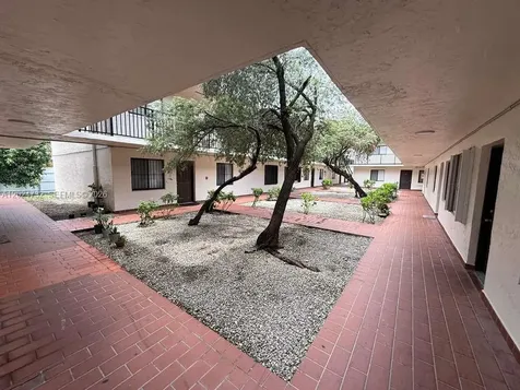 6278 W 22nd Court Hialeah FL 33016