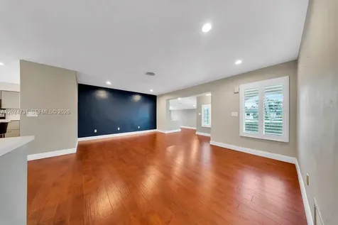 9800 SW 76th Street Miami FL 33173