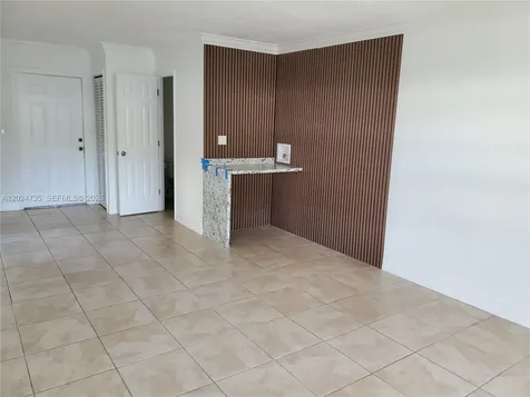 1300 Moffett Street Hallandale Beach FL 33009