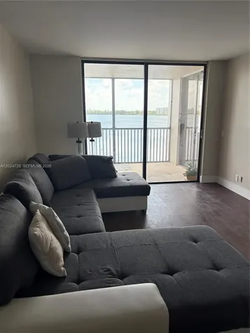 111 Lake Emerald Drive Oakland Park FL 33309