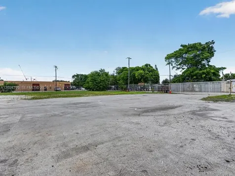 2955 NW 75th Street Miami FL 33147