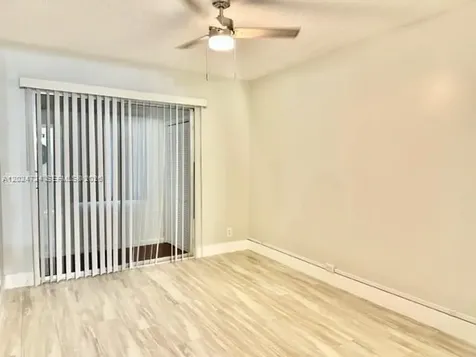 850 SW 133rd Terrace Pembroke Pines FL 33027
