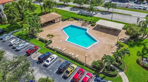 850 SW 133rd Terrace Pembroke Pines FL 33027