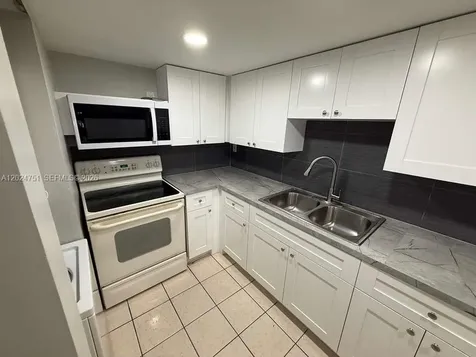 10000 NW 80th Court Hialeah Gardens FL 33016