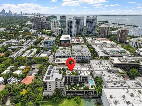 3034 Oak Avenue Miami FL 33133