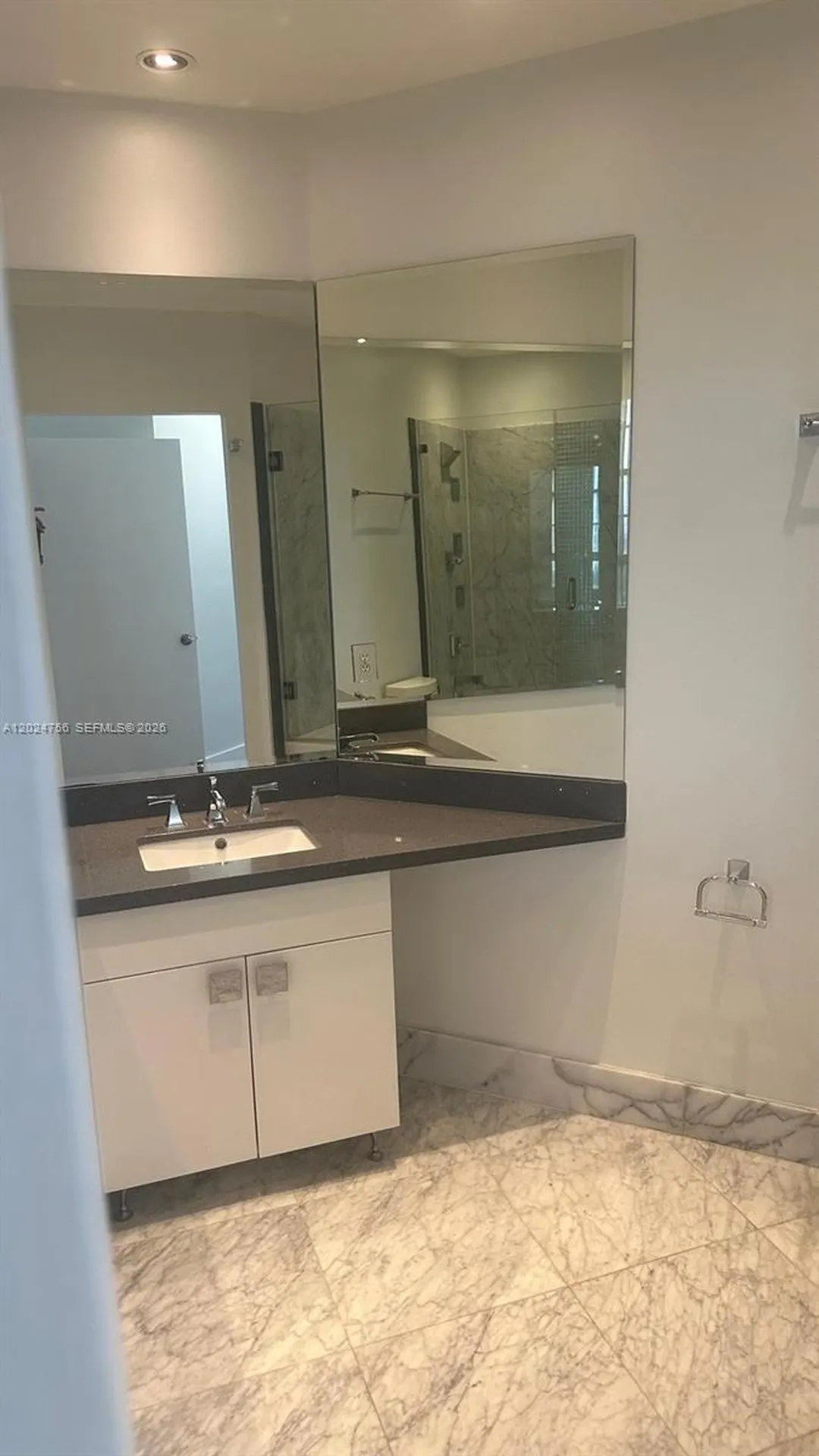 520 SE 5th Avenue Fort Lauderdale FL 33301