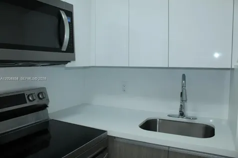 899 West Avenue Miami Beach FL 33139