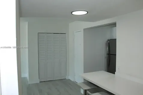 899 West Avenue Miami Beach FL 33139