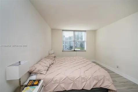 899 West Avenue Miami Beach FL 33139