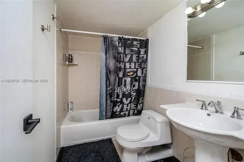899 West Avenue Miami Beach FL 33139