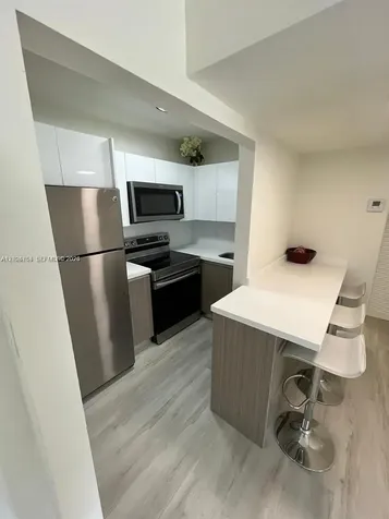 899 West Avenue Miami Beach FL 33139