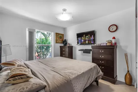 632 Carrington Lane Weston FL 33326