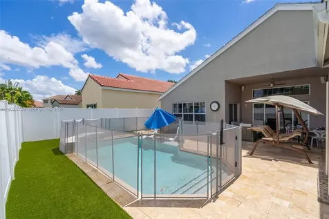 632 Carrington Lane Weston FL 33326