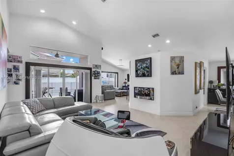 632 Carrington Lane Weston FL 33326