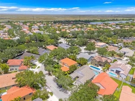 632 Carrington Lane Weston FL 33326