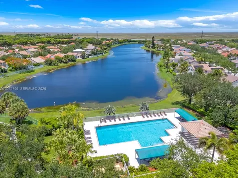 632 Carrington Lane Weston FL 33326
