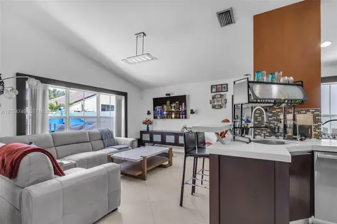 632 Carrington Lane Weston FL 33326