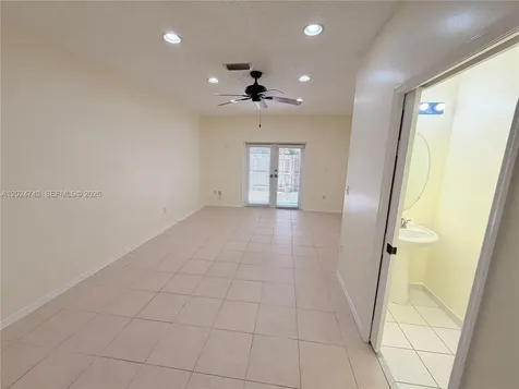 2232 SE 26th Lane Homestead FL 33035
