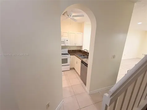 2232 SE 26th Lane Homestead FL 33035