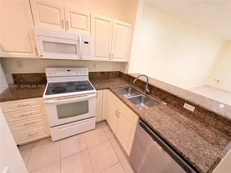2232 SE 26th Lane Homestead FL 33035