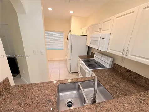 2232 SE 26th Lane Homestead FL 33035