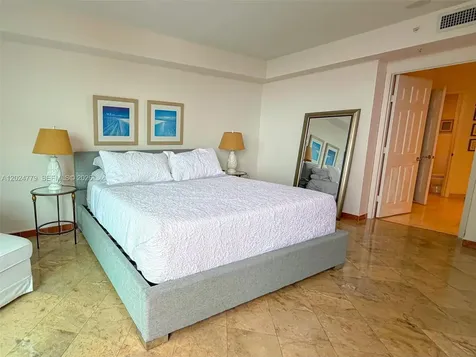 3370 Hidden Bay Drive Aventura FL 33180
