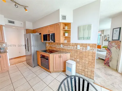 3370 Hidden Bay Drive Aventura FL 33180