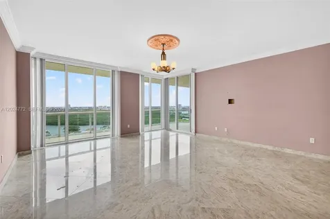 16500 Collins Avenue Sunny Isles Beach FL 33160