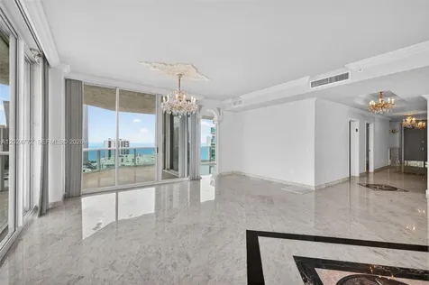 16500 Collins Avenue Sunny Isles Beach FL 33160