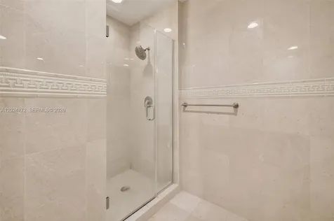 16500 Collins Avenue Sunny Isles Beach FL 33160