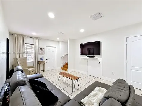 7699 W 36th Avenue Hialeah FL 33018