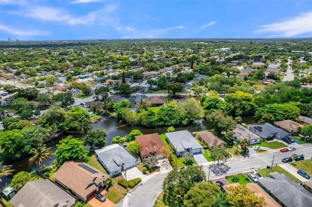 2804 Washington Drive Fort Lauderdale FL 33311