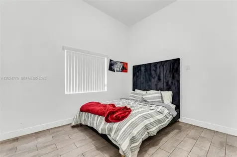 2804 Washington Drive Fort Lauderdale FL 33311