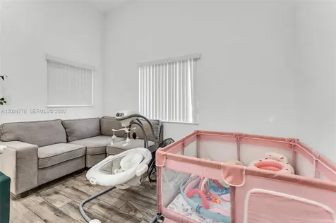 2804 Washington Drive Fort Lauderdale FL 33311