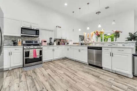 2804 Washington Drive Fort Lauderdale FL 33311