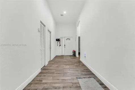 2804 Washington Drive Fort Lauderdale FL 33311