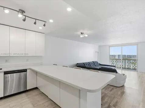1817 S Ocean Drive Hallandale Beach FL 33009