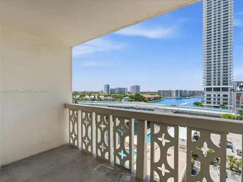 1817 S Ocean Drive Hallandale Beach FL 33009