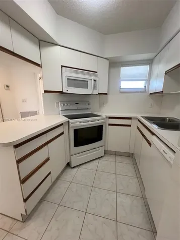 9156 Collins Avenue Surfside FL 33154