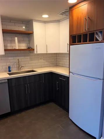 3100 W Rolling Hills Circle Davie FL 33328
