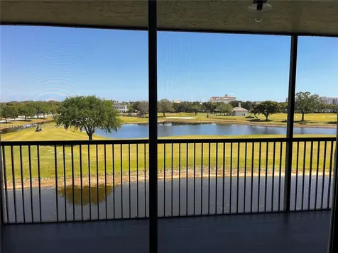3100 W Rolling Hills Circle Davie FL 33328