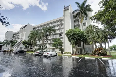 3100 W Rolling Hills Circle Davie FL 33328