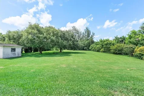 13821 Mustang Trail Southwest Ranches FL 33330