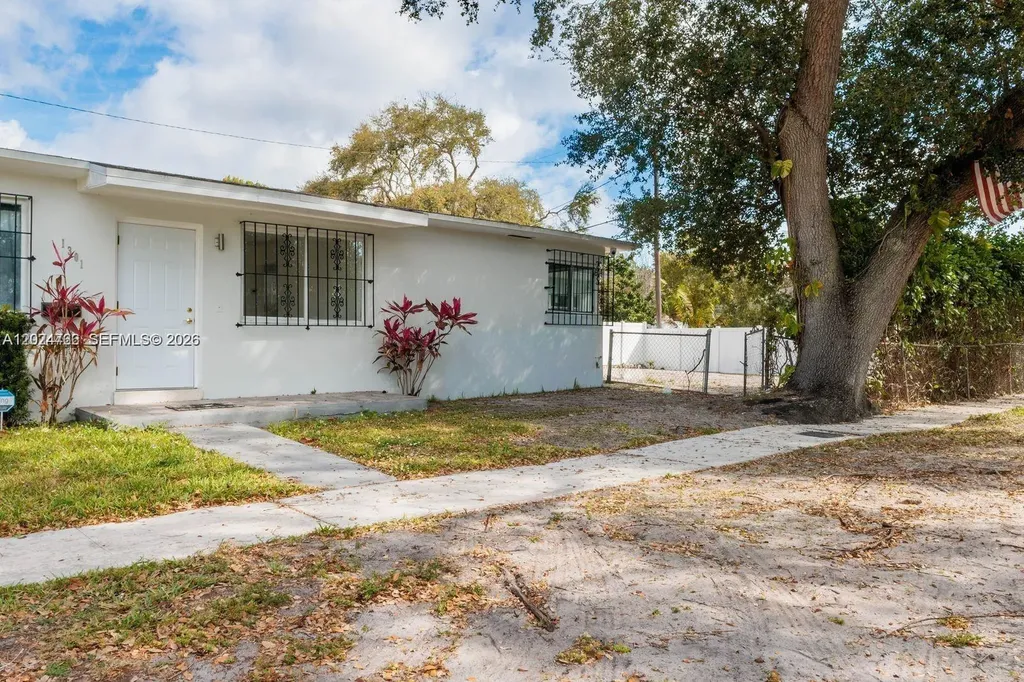 1301 NE 153rd Street North Miami Beach FL 33162