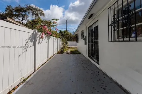 1301 NE 153rd Street North Miami Beach FL 33162