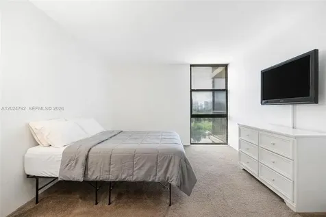 20301 W Country Club Drive Aventura FL 33180